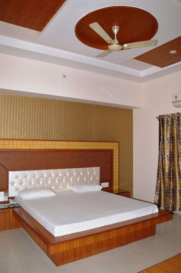 Hotel Panigrahan Bikaner Bagian luar foto
