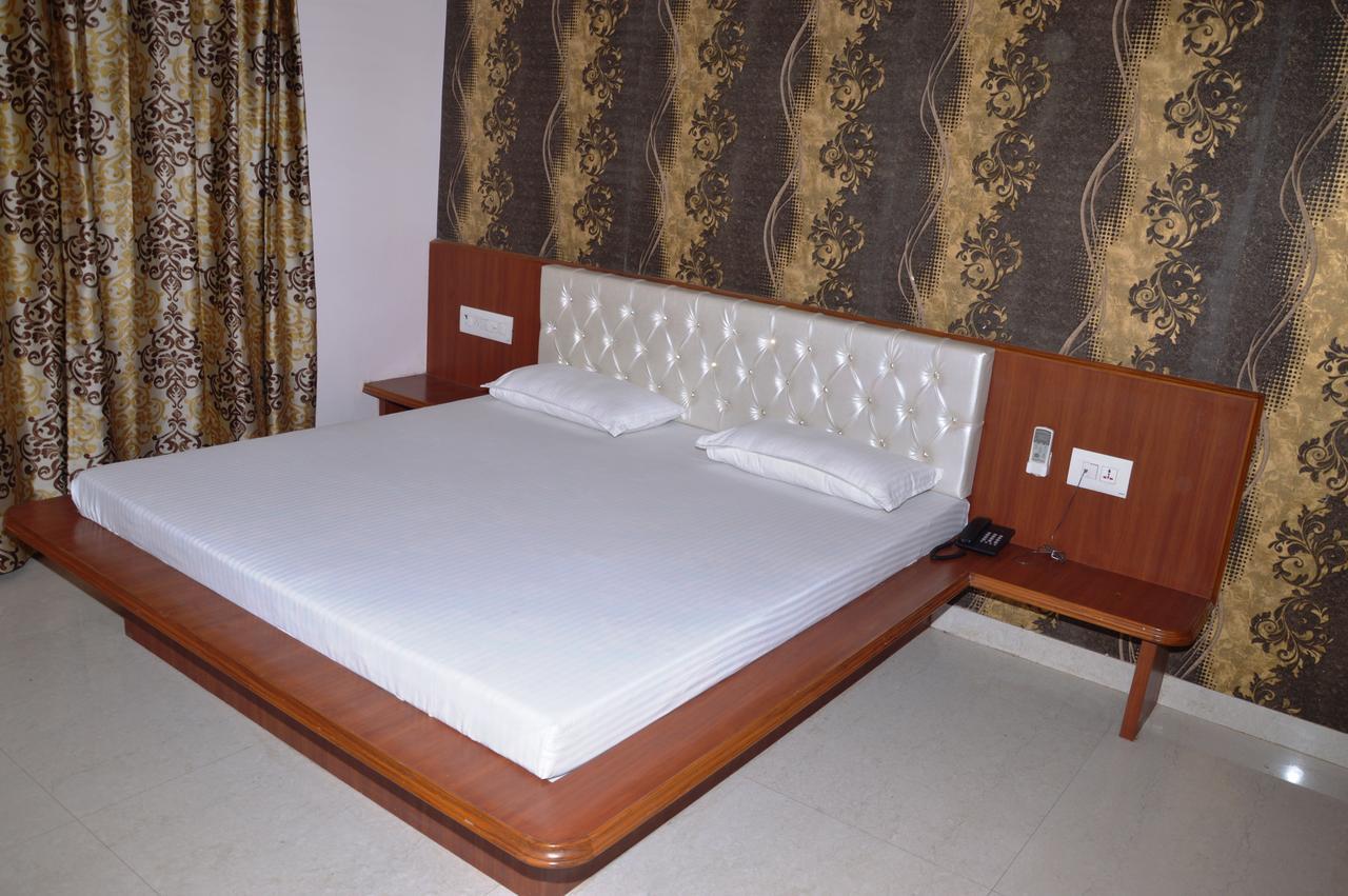 Hotel Panigrahan Bikaner Bagian luar foto
