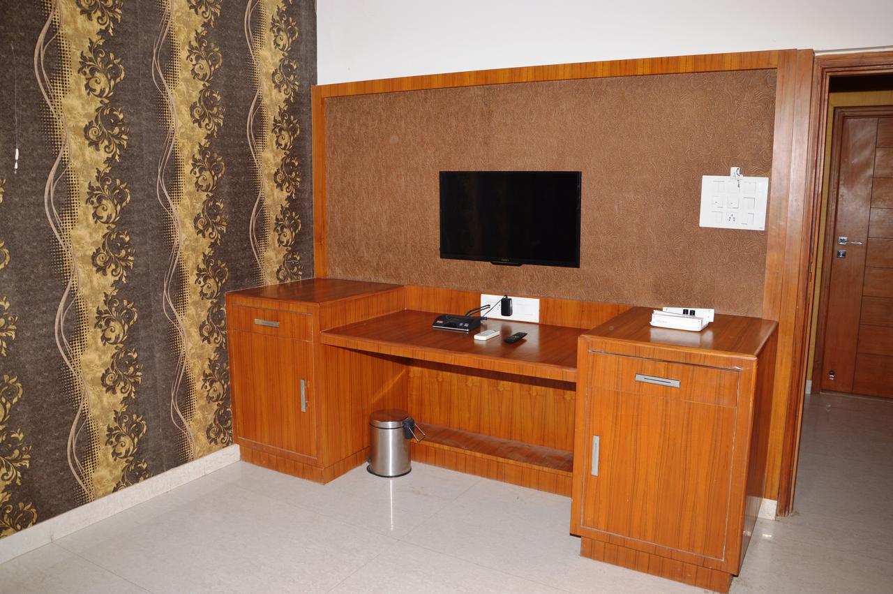 Hotel Panigrahan Bikaner Bagian luar foto