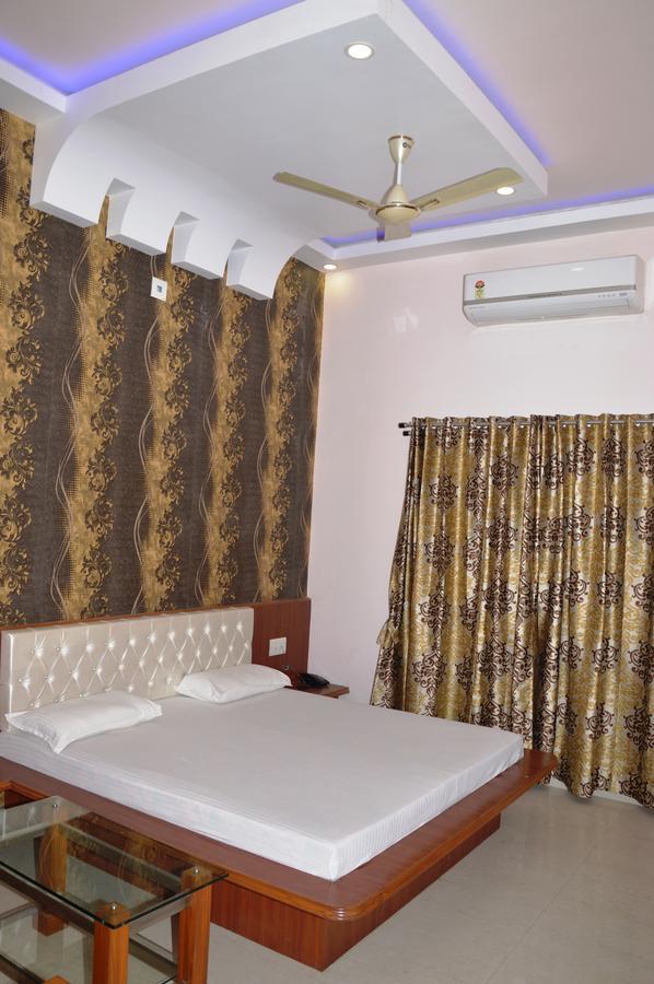 Hotel Panigrahan Bikaner Bagian luar foto
